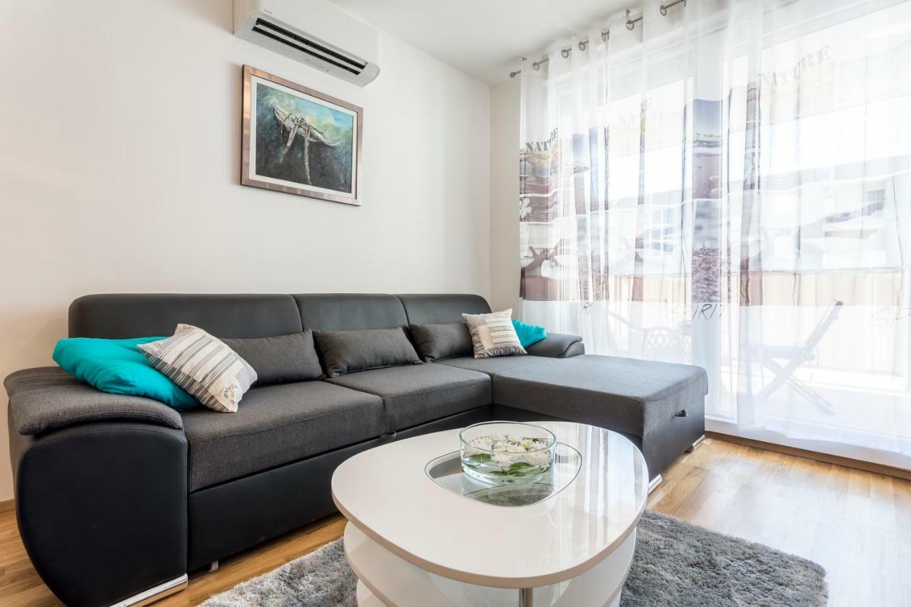 Apartment Luka สปลิท ภายนอก รูปภาพ